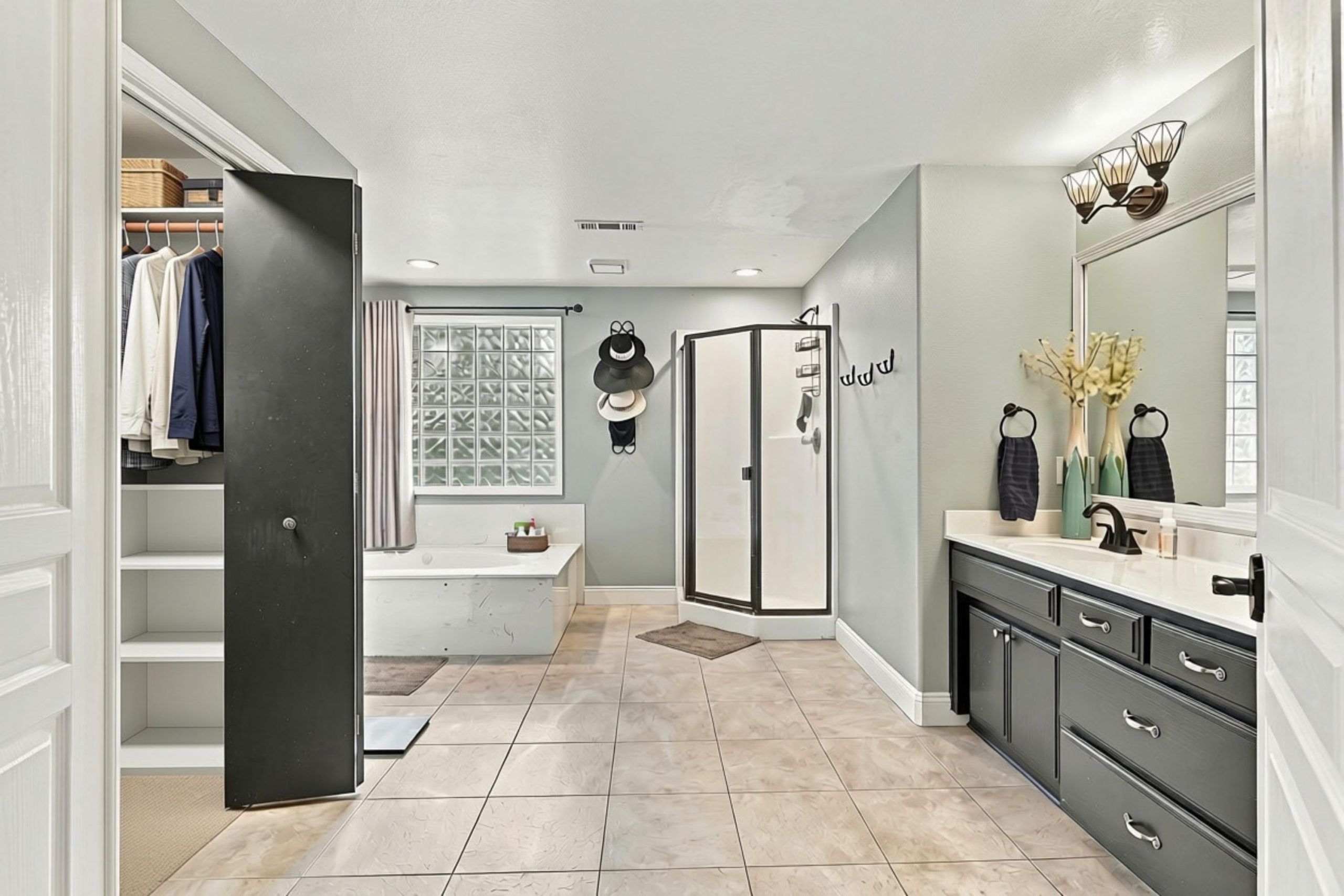 Primary bathroom and walk-in closet at 947 Brandon Street
